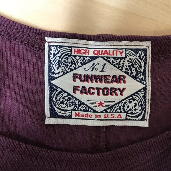 NO 1 FUNWEAR FACTORY - WOMEN'S M/L- PURPLE LONG SLEEVE CARGO PULL-OVER DRESS - Picture 7 of 7